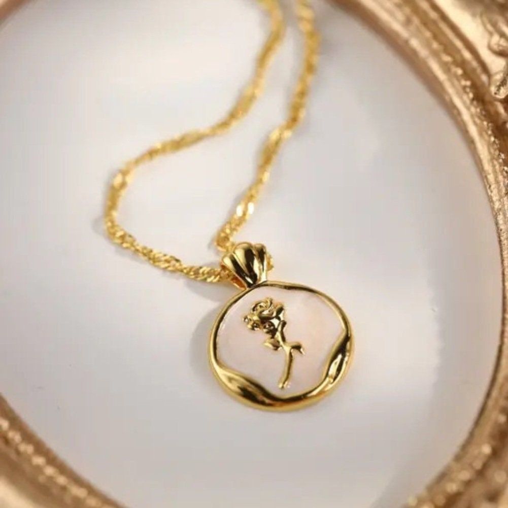 Rosette Pendant