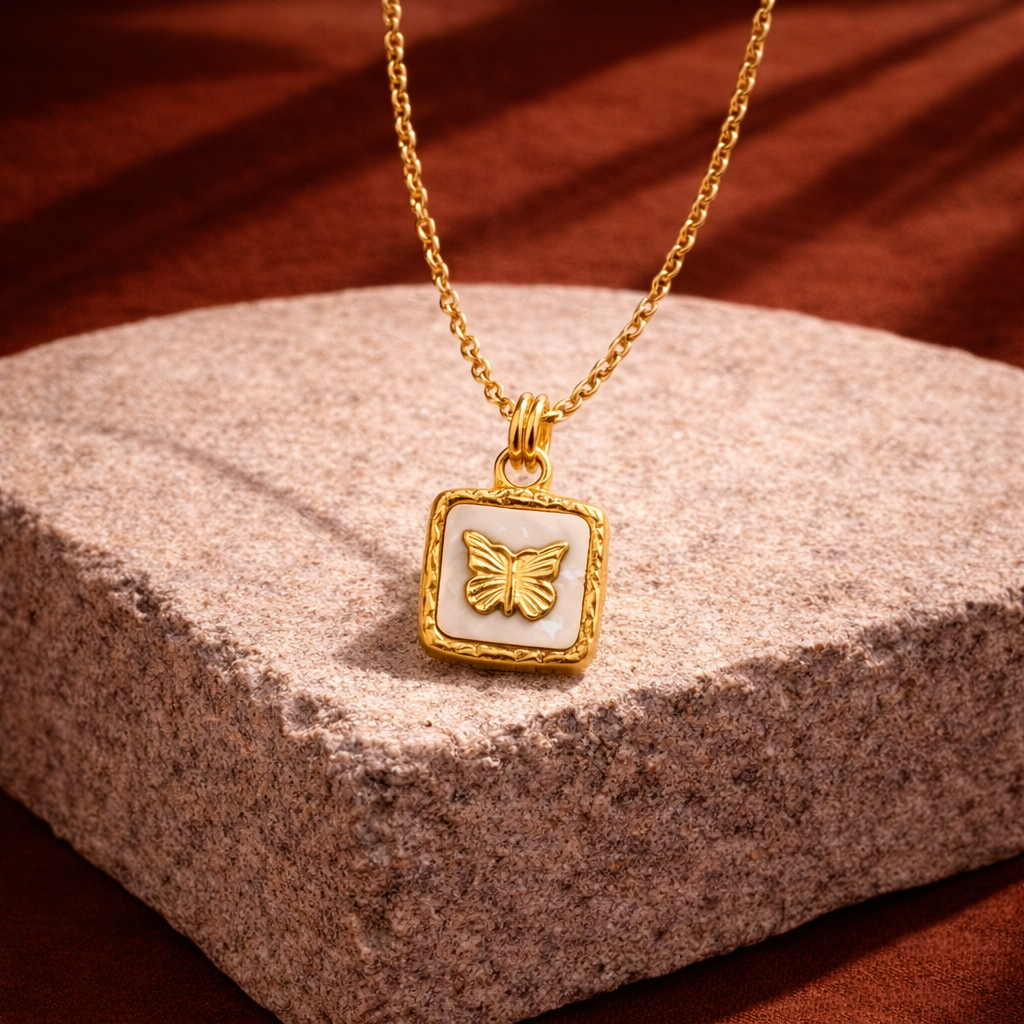 Flutter Pendant