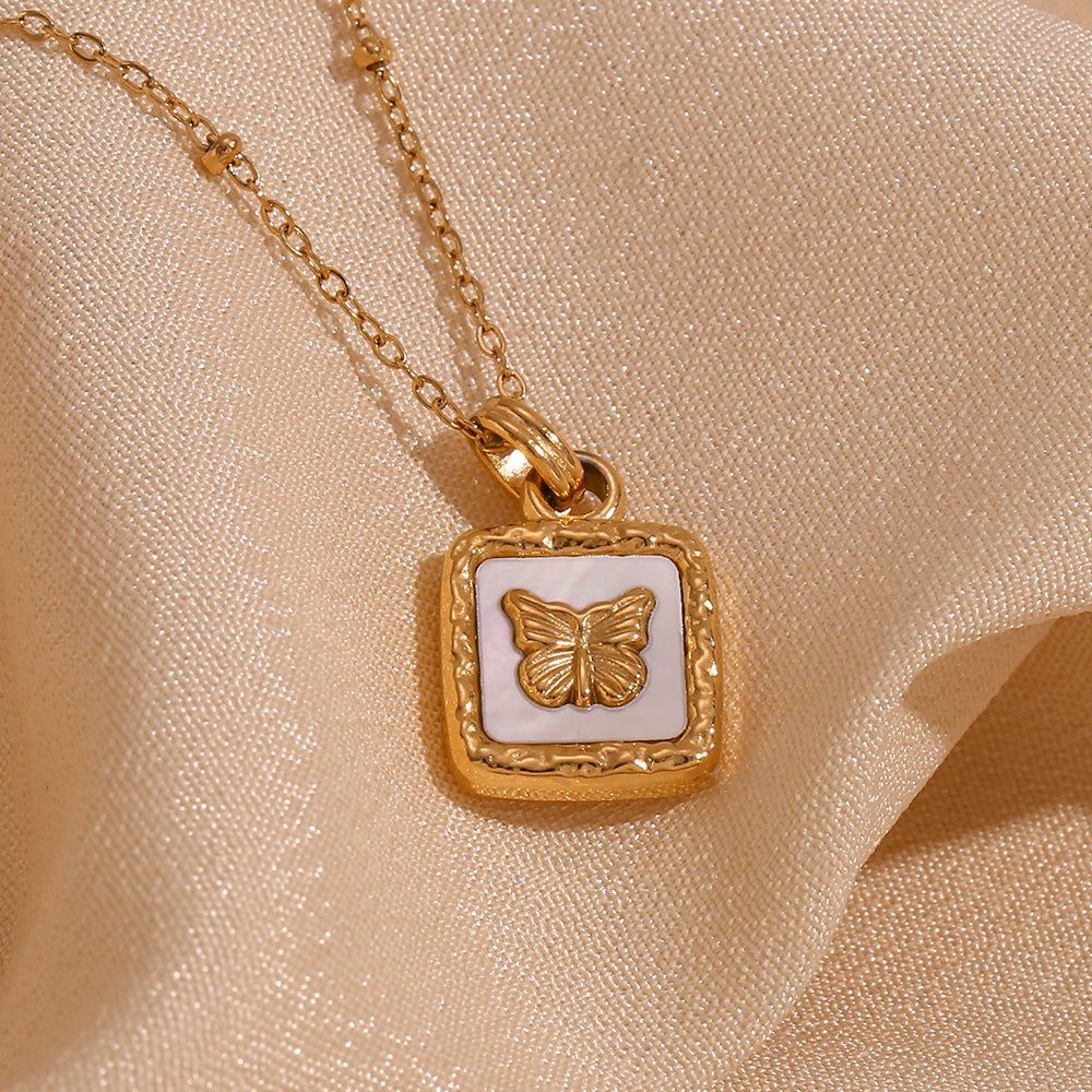 Flutter Pendant