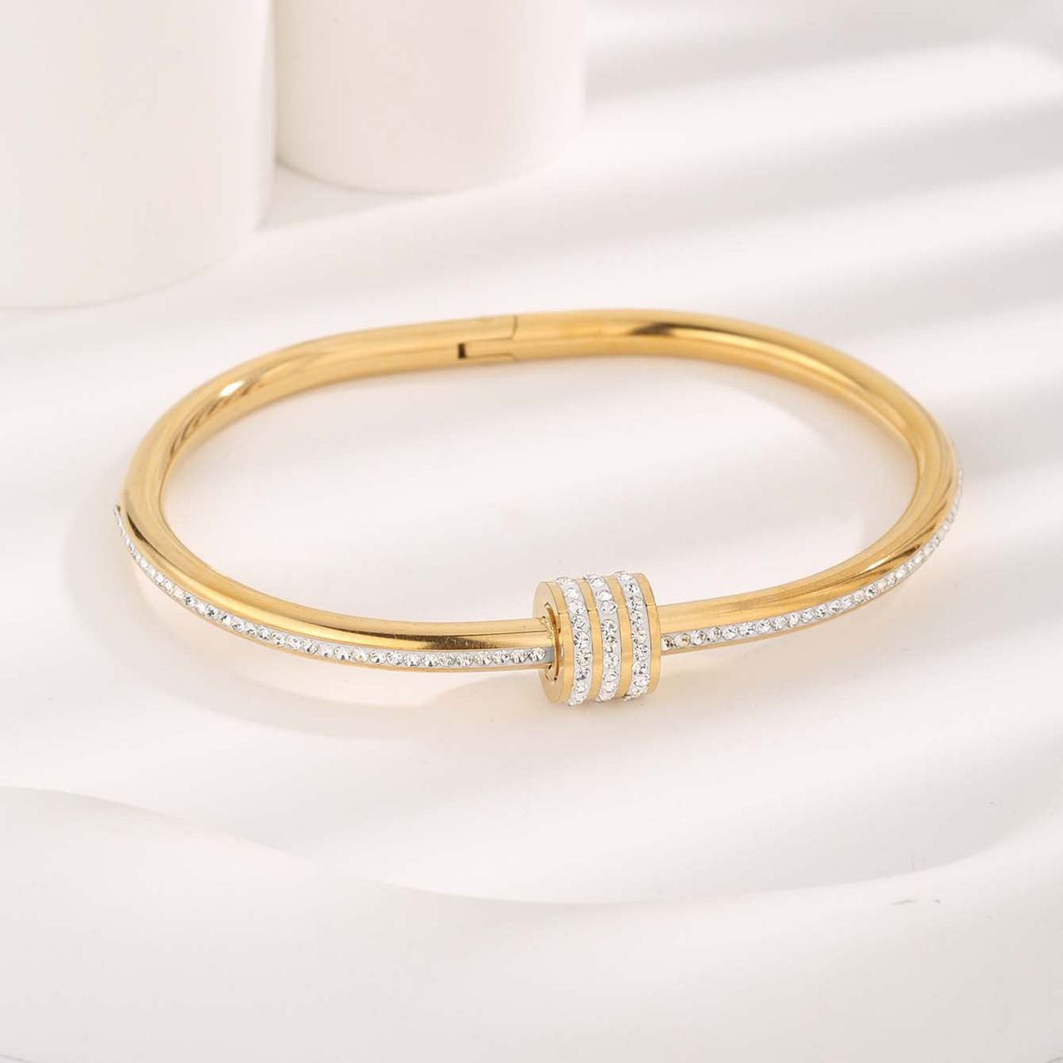 Velora Screw Bracelet