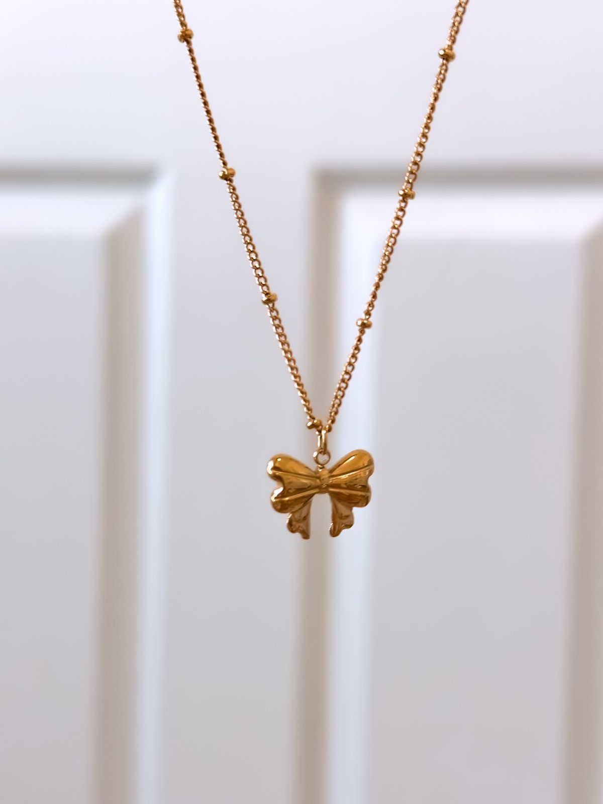 Bowtie Necklace