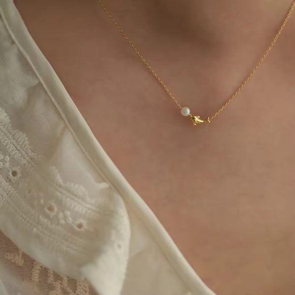 Delfyne Necklace